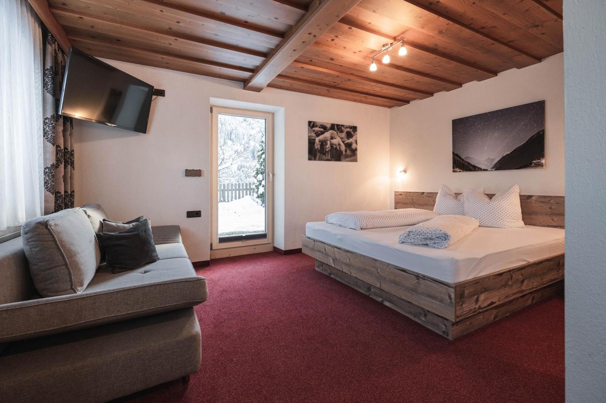 Garni Petter Hotel Kappl  Eksteriør billede